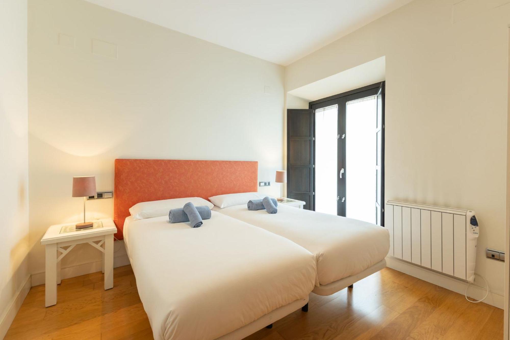 La Maestranza Charming One Or Two Bedrooms Apartments By Ocityzen Seville Exterior photo