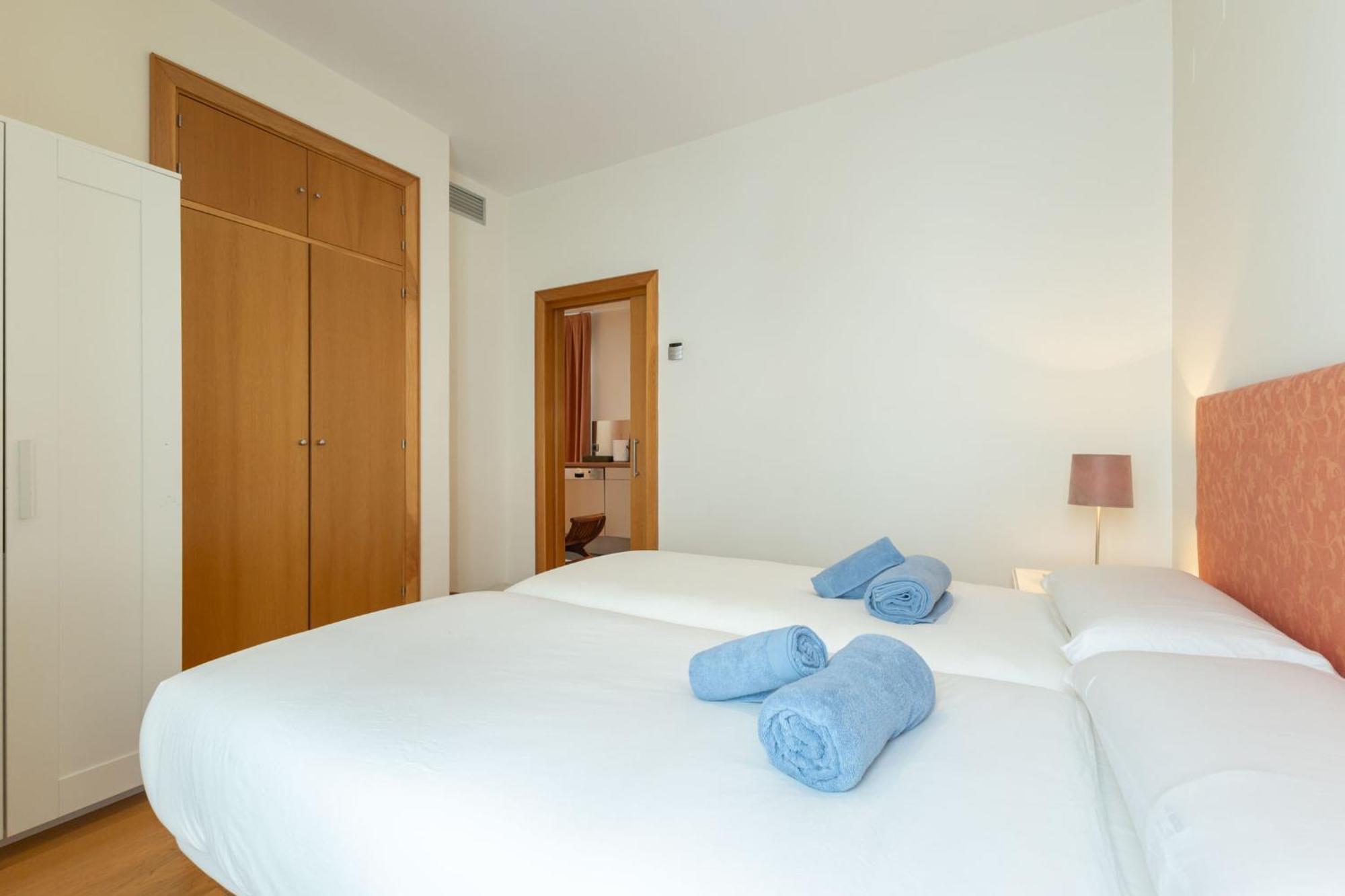 La Maestranza Charming One Or Two Bedrooms Apartments By Ocityzen Seville Exterior photo