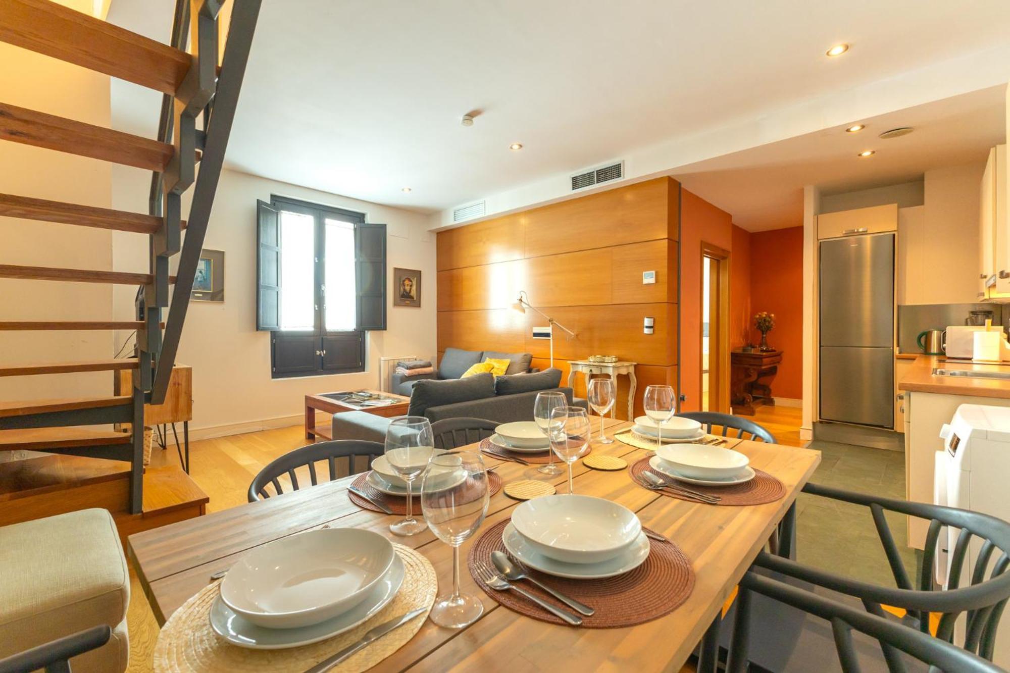 La Maestranza Charming One Or Two Bedrooms Apartments By Ocityzen Seville Exterior photo